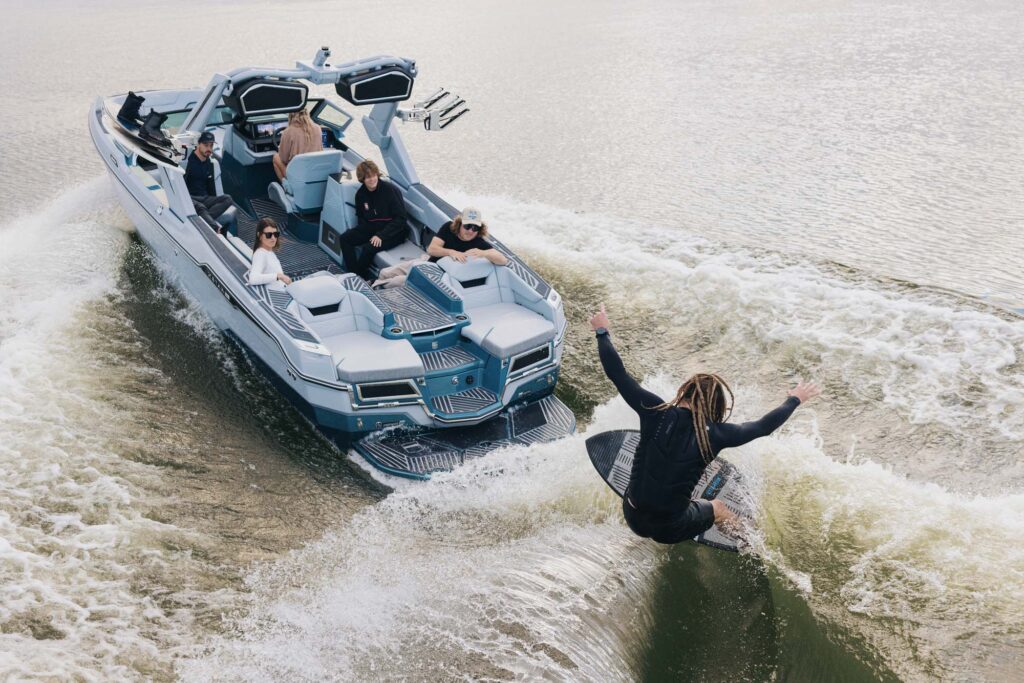 Mastercraft-XStar25-Peconic-Marine09