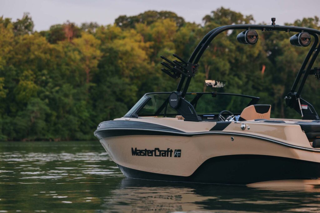 Mastercraft-XT22T-Peconic-Marine04