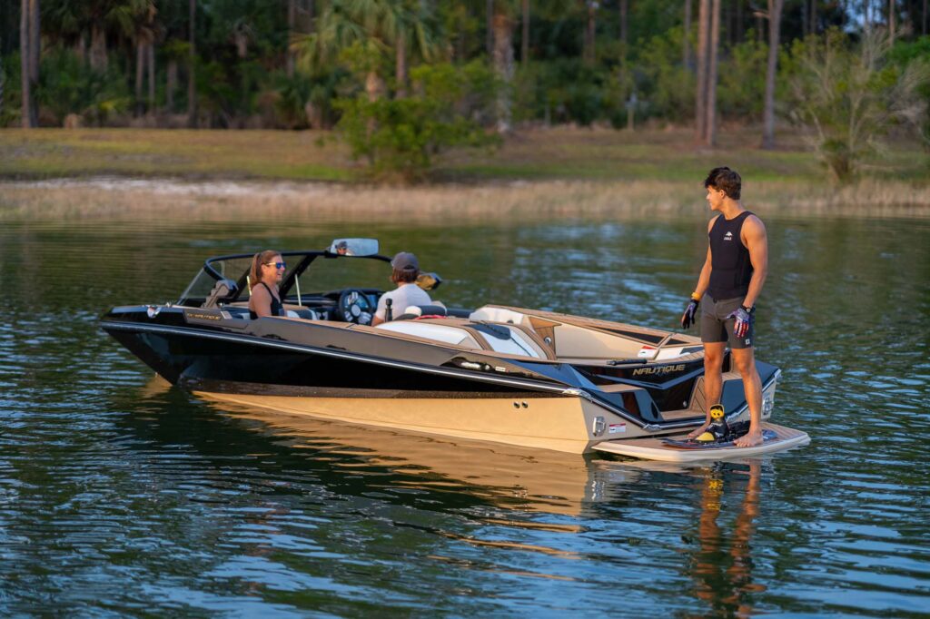 Nautique-2025 Ski Nautique-Peconic-Marine-01