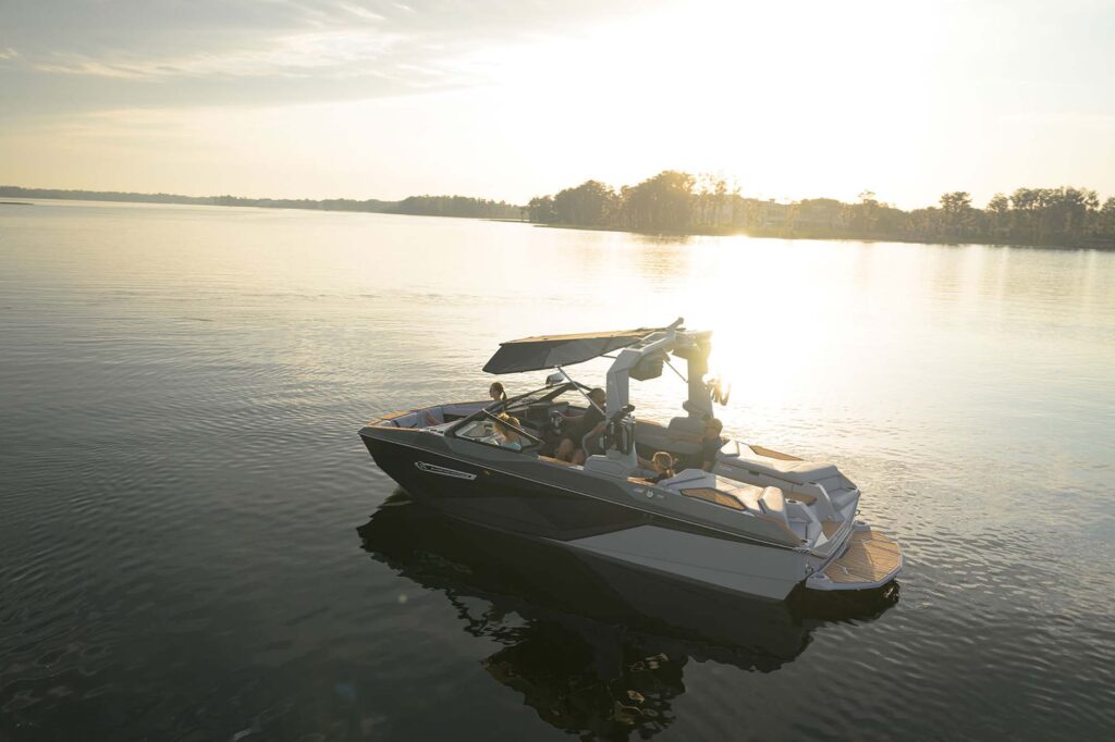 Nautique-2025 Super Air Nautique G21-Peconic-Marine-04