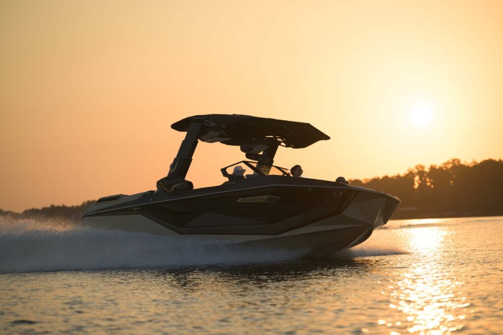 Nautique-2025 Super Air Nautique G23 Paragon-Peconic-Marine-05