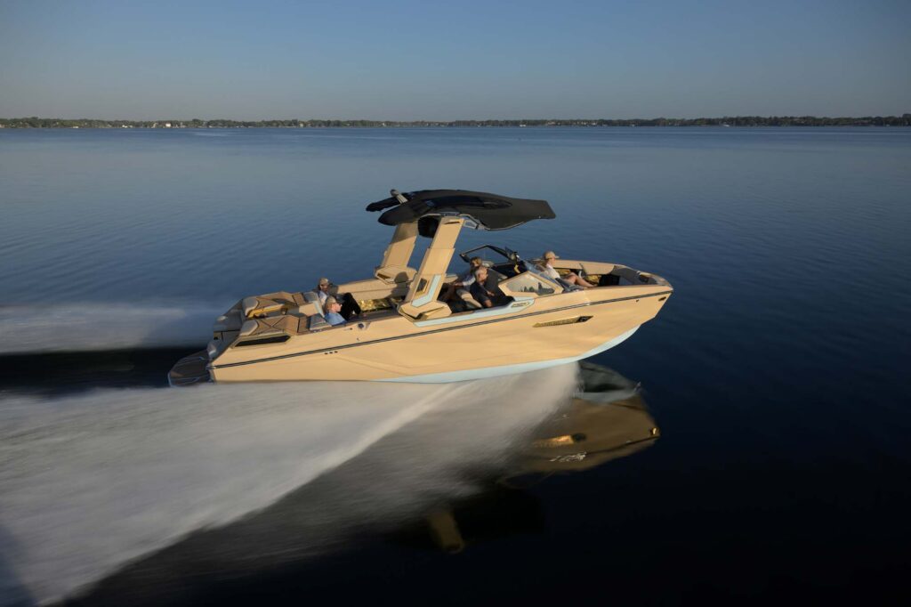 Nautique-2025 Super Air Nautique G25 Paragon-Peconic-Marine-04