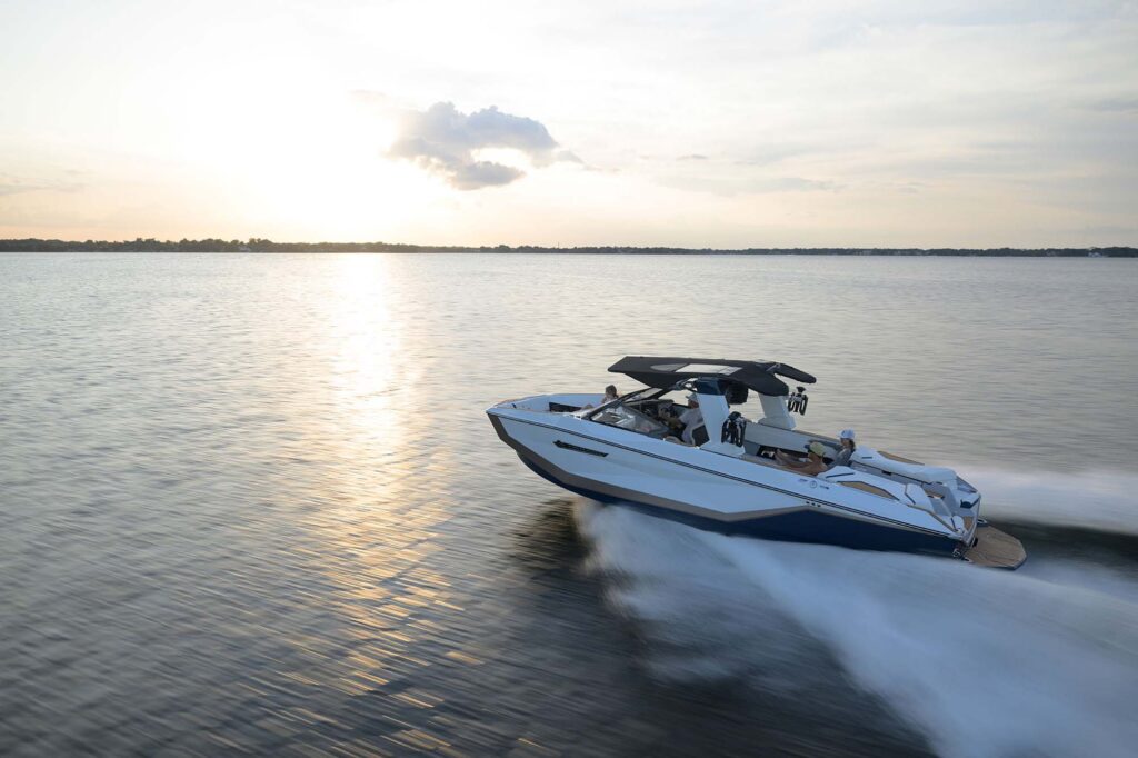 Nautique-2025 Super Air Nautique G25-Peconic-Marine-04