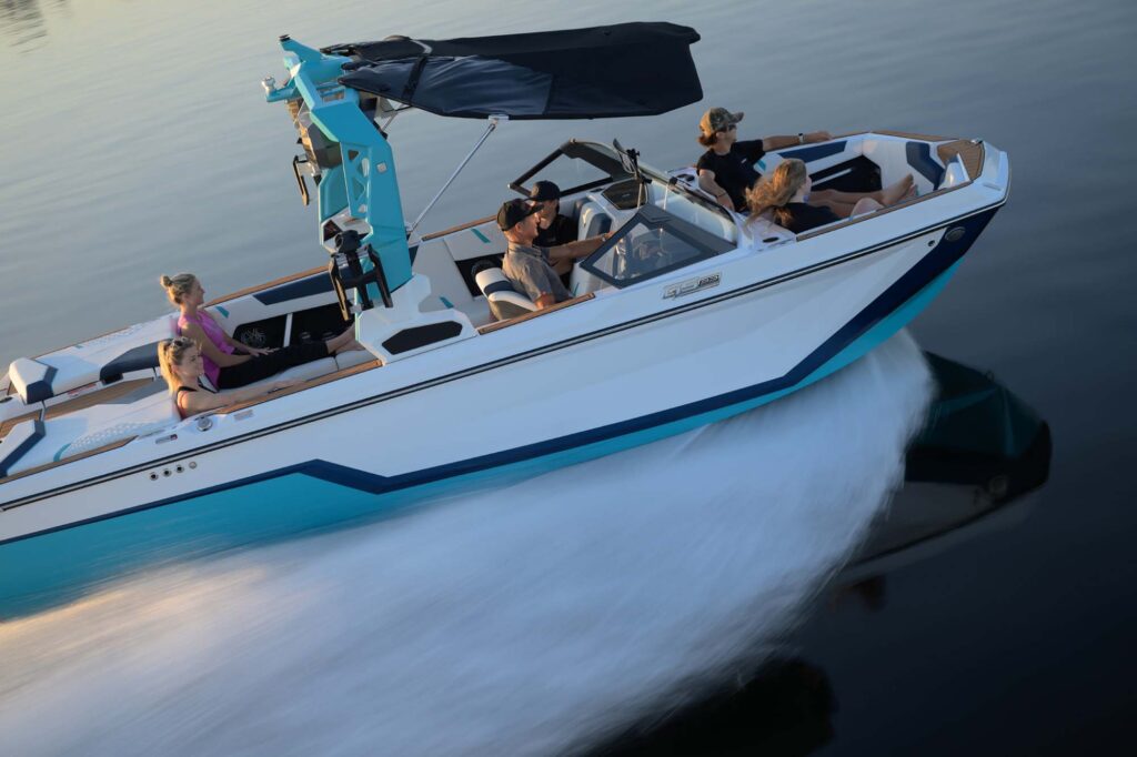 Nautique-2025 Super Air Nautique GS22-Peconic-Marine-03