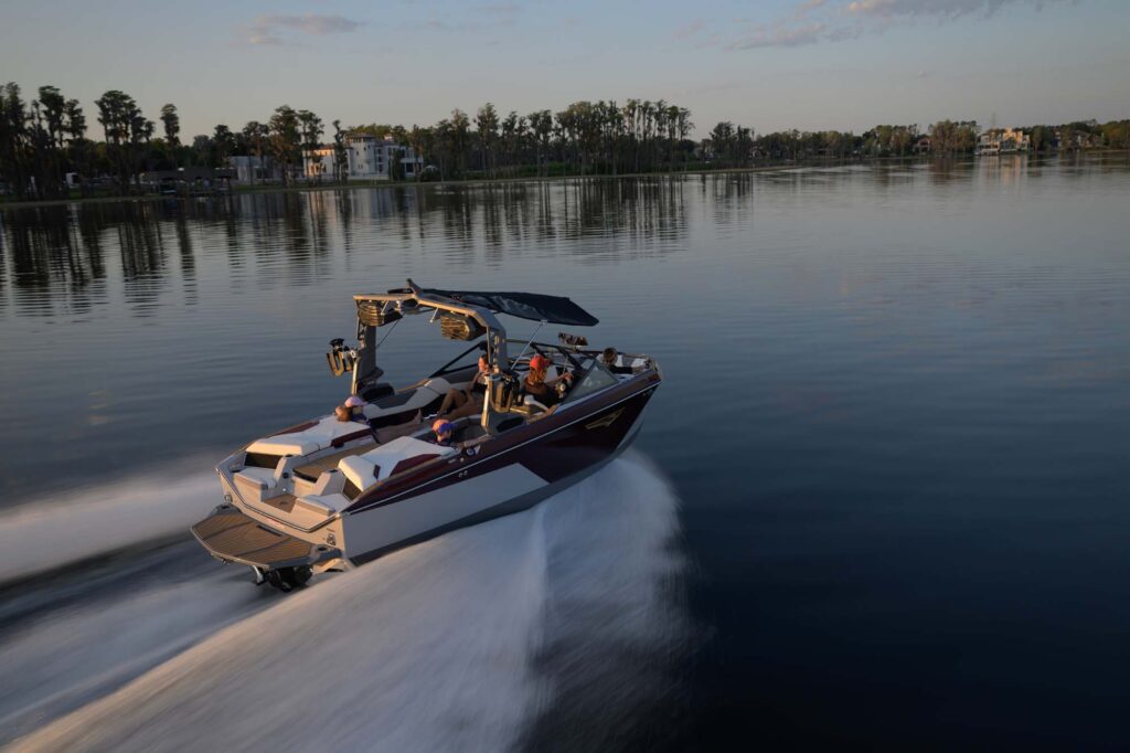 Nautique-2025 Super Air Nautique S21-Peconic-Marine-02