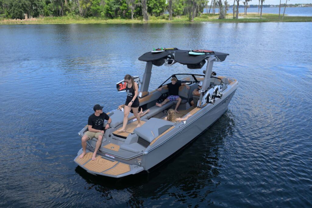 Nautique-2025 Super Air Nautique S25-Peconic-Marine-01