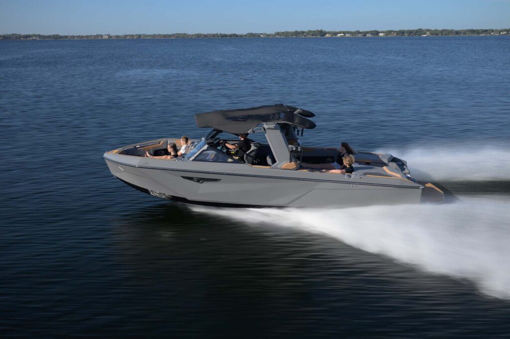Nautique-2025 Super Air Nautique S25-Peconic-Marine-06