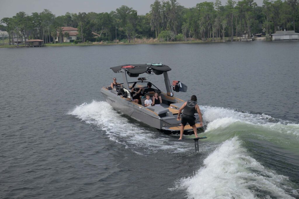 Nautique-2025 Super Air Nautique S25-Peconic-Marine-08