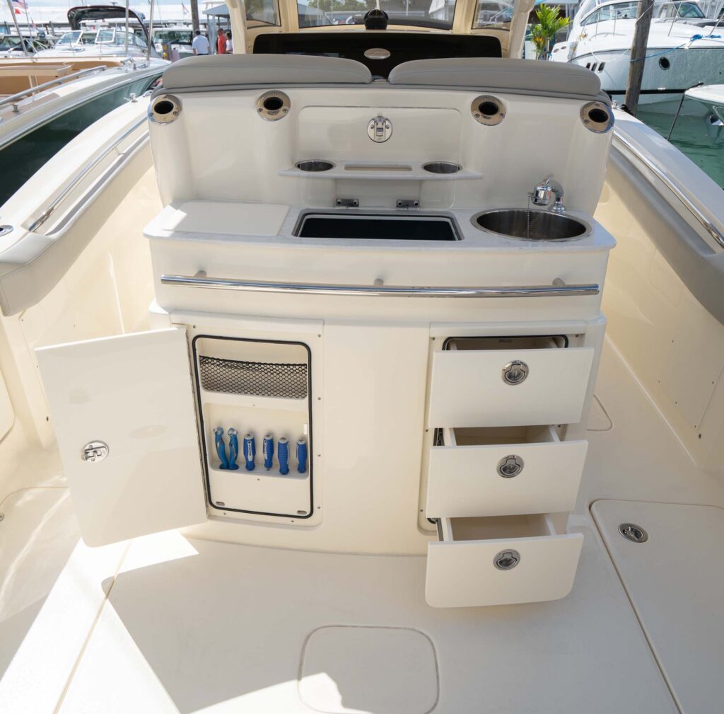 Scout-305 LXF-Peconic-Marine-09